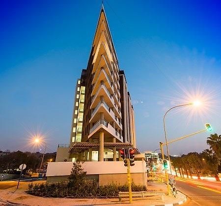 The Apex On Smuts Apartment Johannesburg Exterior photo
