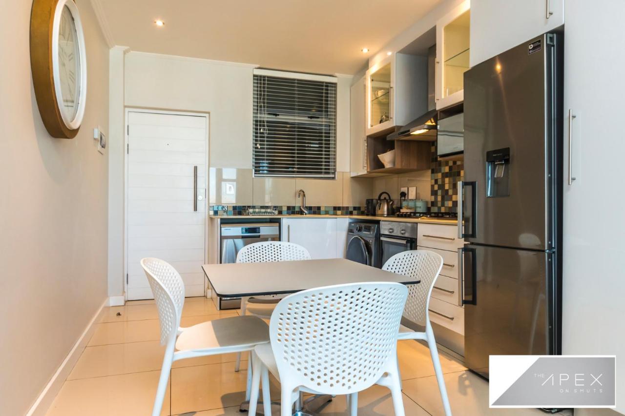 The Apex On Smuts Apartment Johannesburg Exterior photo