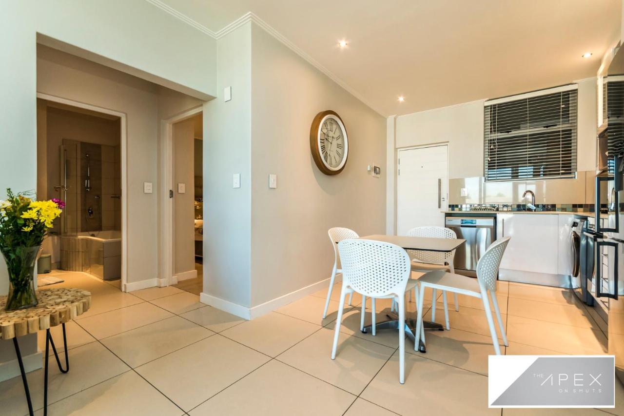 The Apex On Smuts Apartment Johannesburg Exterior photo
