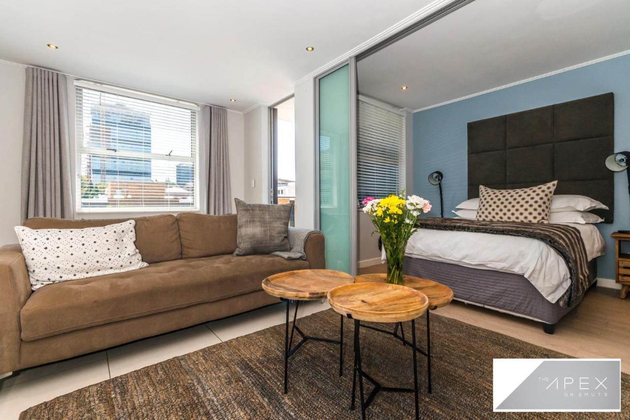 The Apex On Smuts Apartment Johannesburg Exterior photo