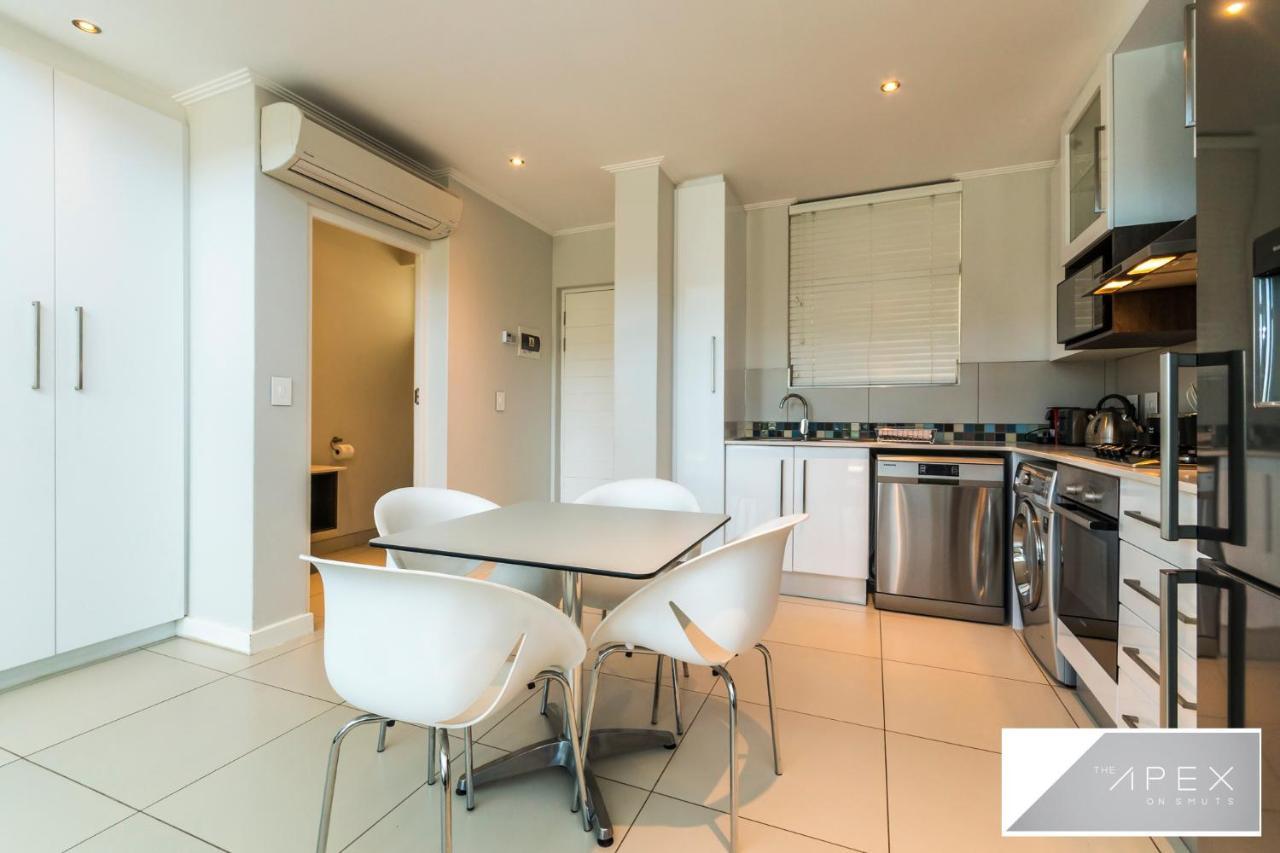 The Apex On Smuts Apartment Johannesburg Exterior photo